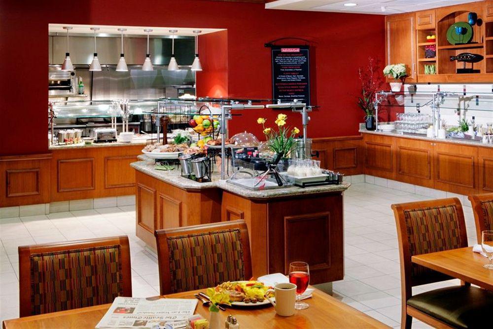 Hilton Garden Inn Seattle/Issaquah Restaurante foto