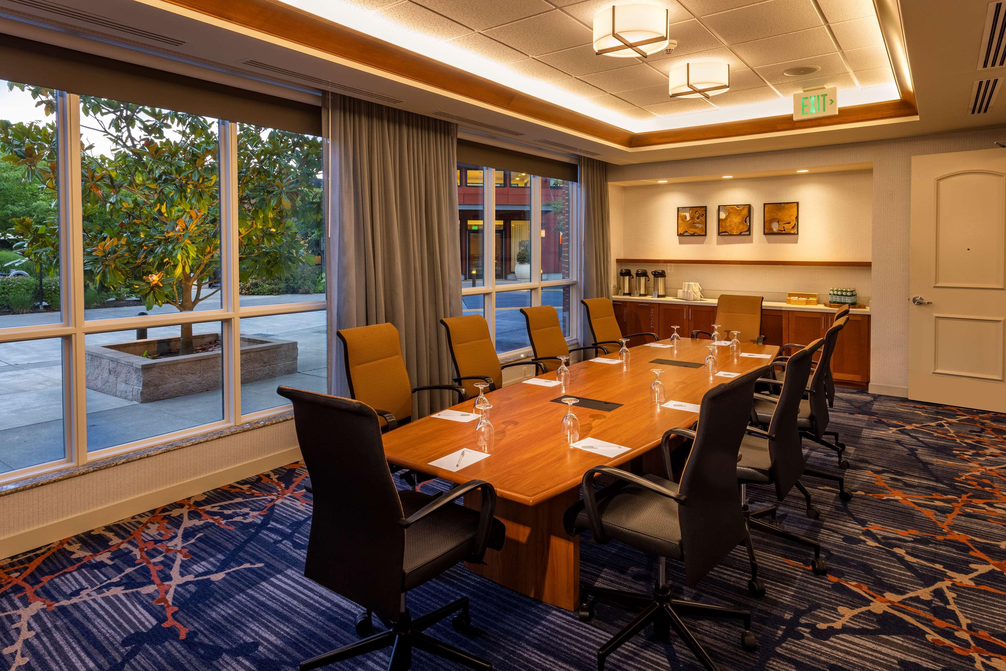 Hilton Garden Inn Seattle/Issaquah Exterior foto
